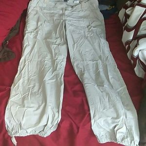 Beige pants size 14 great condition big fit